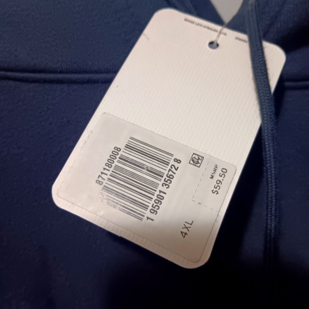 Grey and white New with tags Levi's hoodie 4x